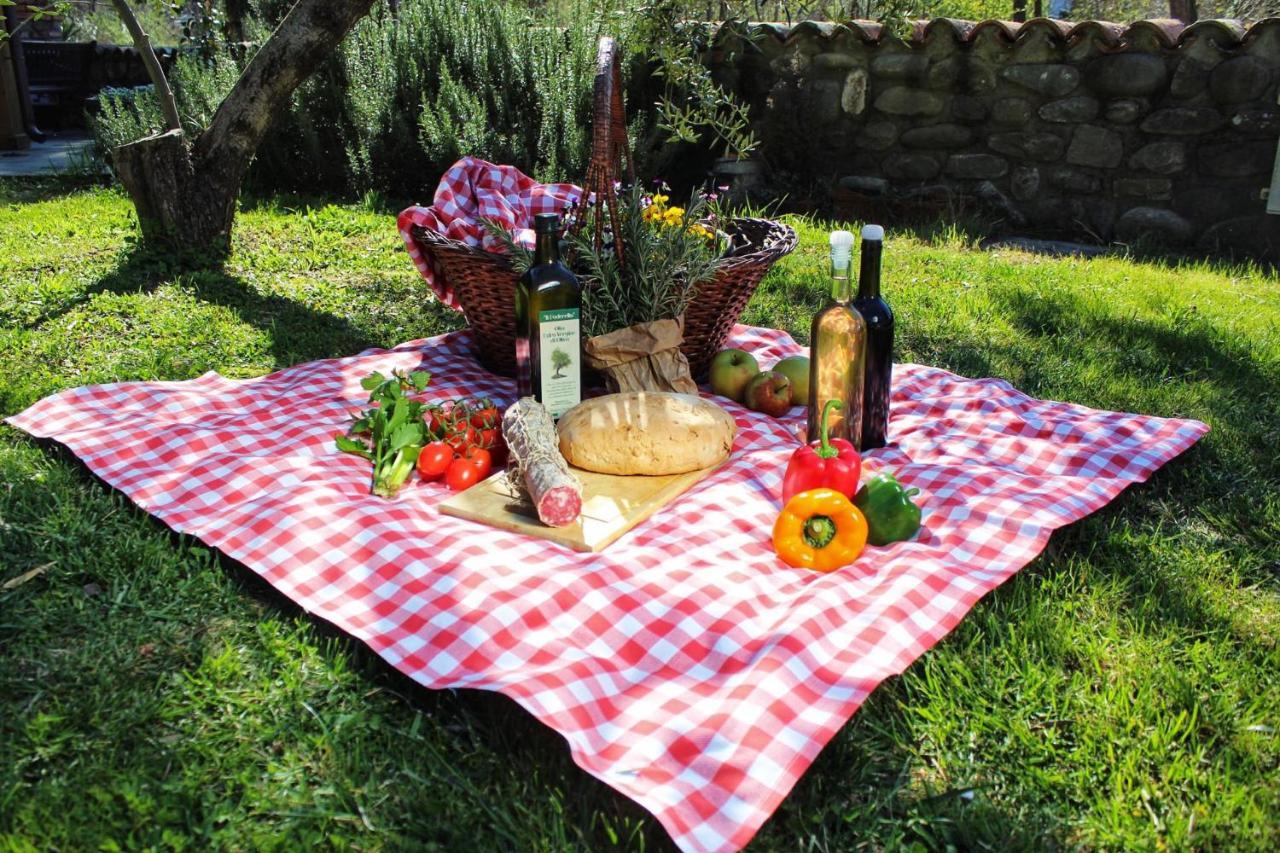 Agriturismo Il Poderetto Licciana Nardi Ngoại thất bức ảnh