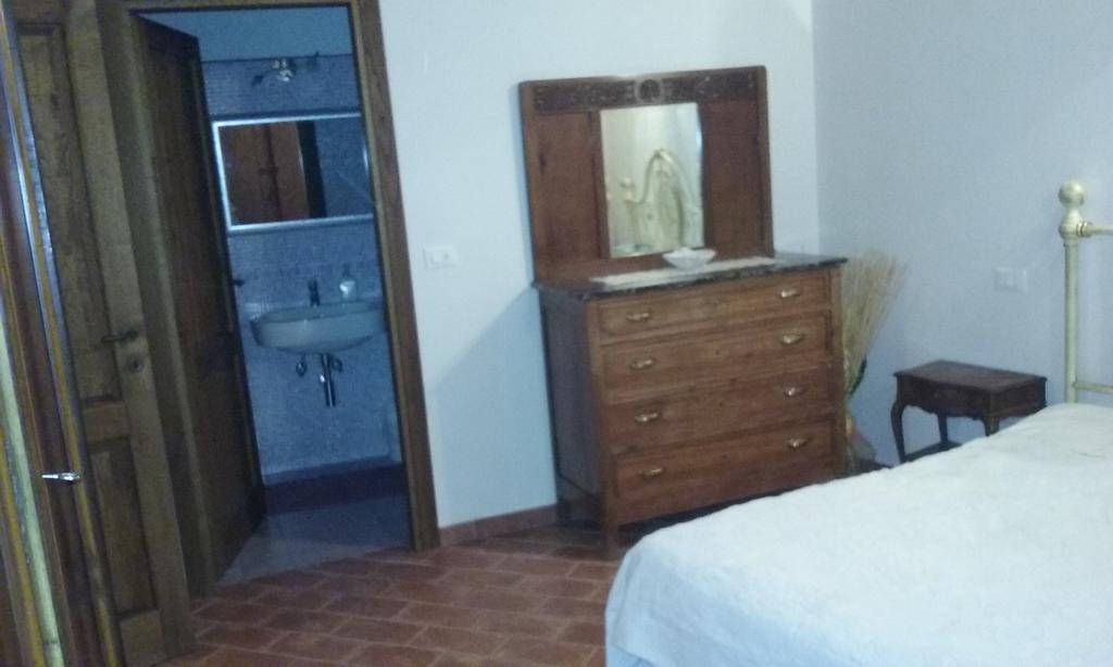 Agriturismo Il Poderetto Licciana Nardi Phòng bức ảnh